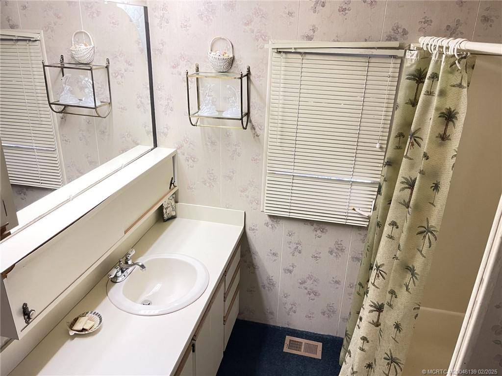 Jensen Beach, FL 34957,507 Nettles BLVD