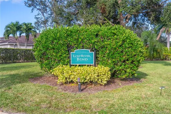 Stuart, FL 34997,759 SW River Bend CIR