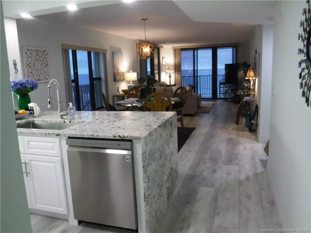 Jensen Beach, FL 34957,7380 S Ocean DR #517