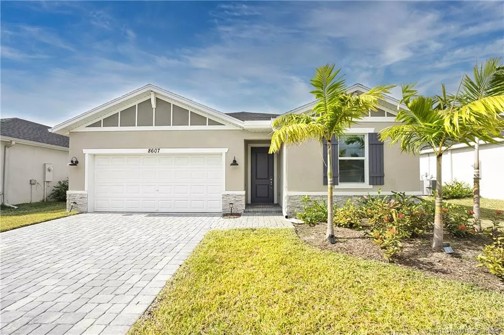 Port Saint Lucie, FL 34986,8607 Dahlia CIR