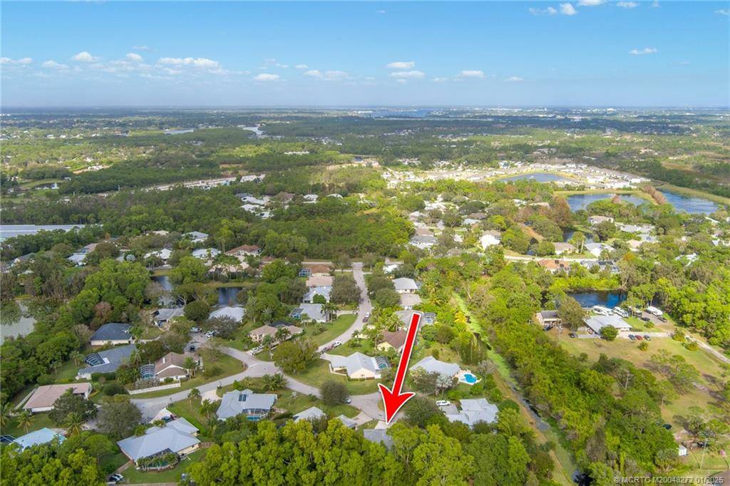 Stuart, FL 34997,542 SE Woods Edge TRL