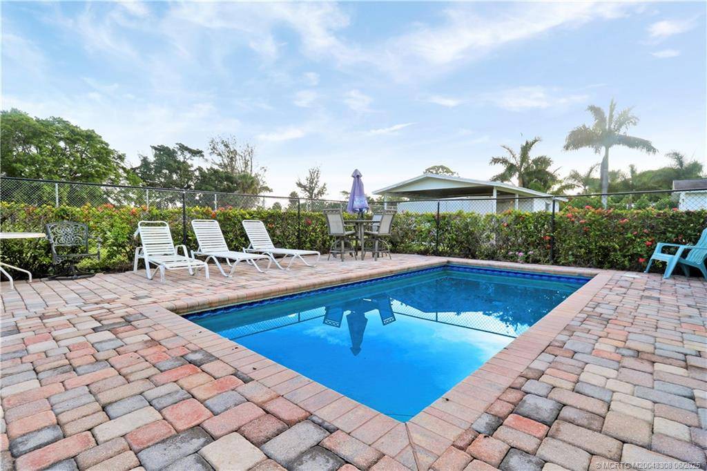 2767 SE Normand ST SE #2767 & 2777, Stuart, FL 34997