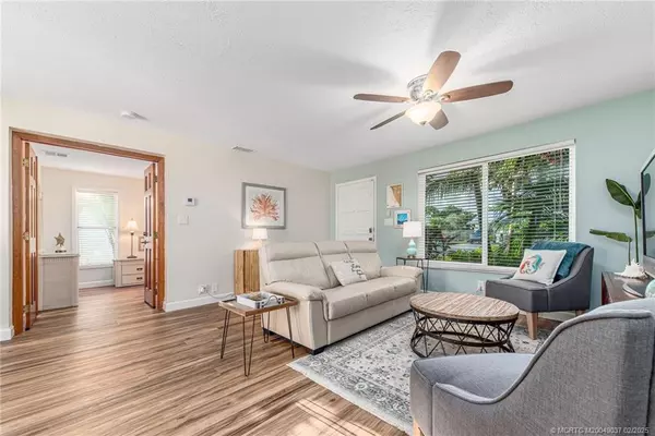 Hobe Sound, FL 33455,9026 SE Bobwhite ST