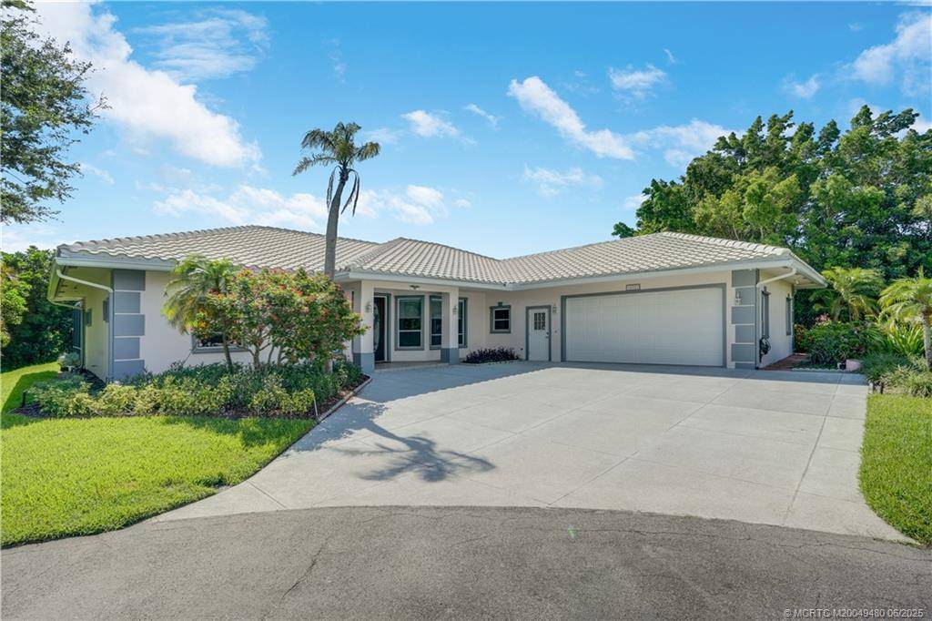 Hobe Sound, FL 33455,10321 SE Bluefish CT SE