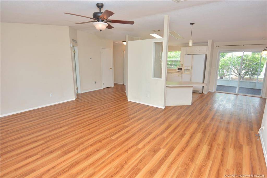 Port Saint Lucie, FL 34952,3708 Hydrilla CT