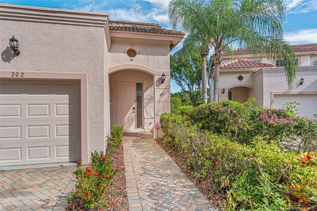 Boynton Beach, FL 33472,8050 Aberdeen DR #202