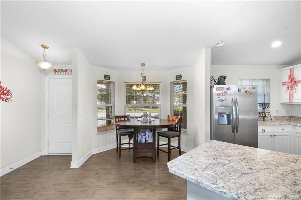 Port Saint Lucie, FL 34984,142 SW Crescent AVE