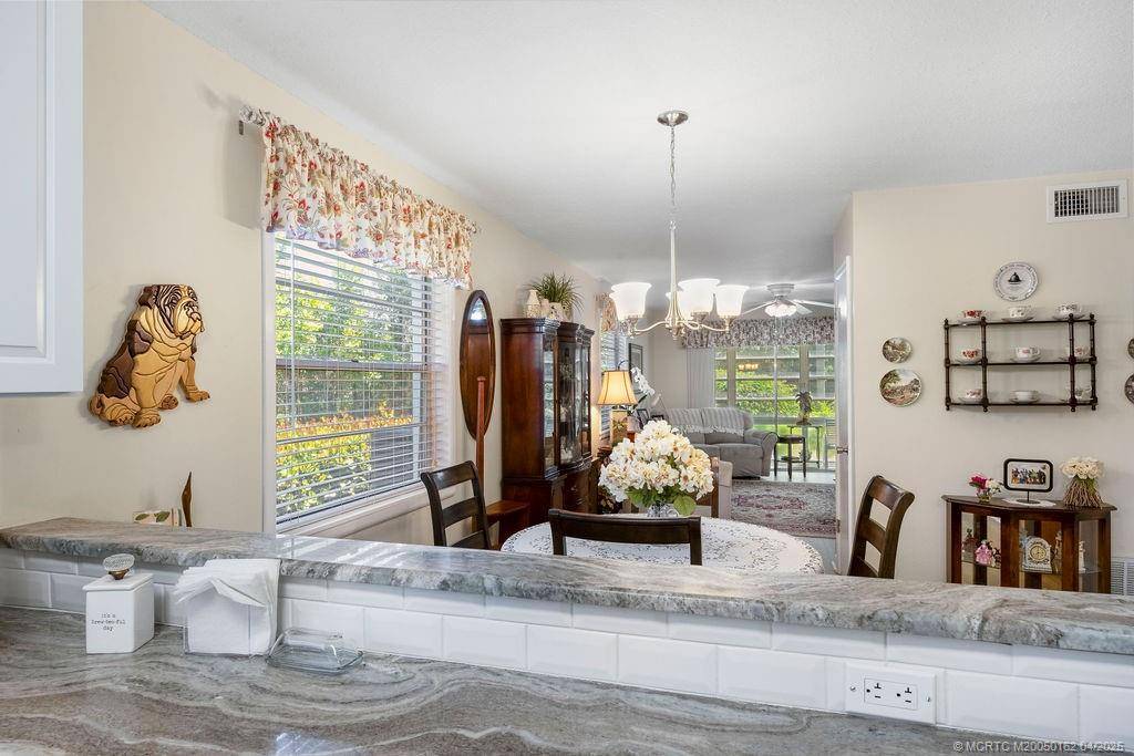 Stuart, FL 34996,2600 SE Ocean BLVD #H7