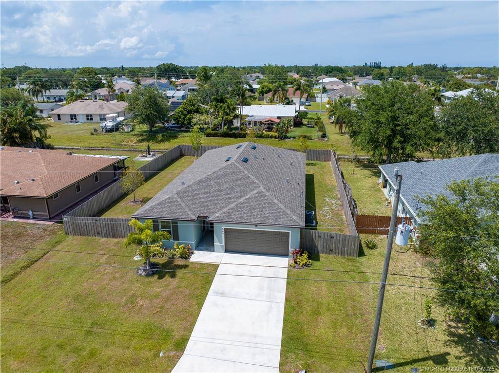 545 SW Duval AVE, Port Saint Lucie, FL 34983