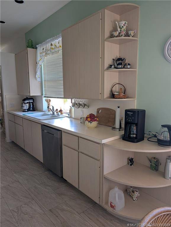 Hobe Sound, FL 33455,7756 SE Bay Cedar CIR