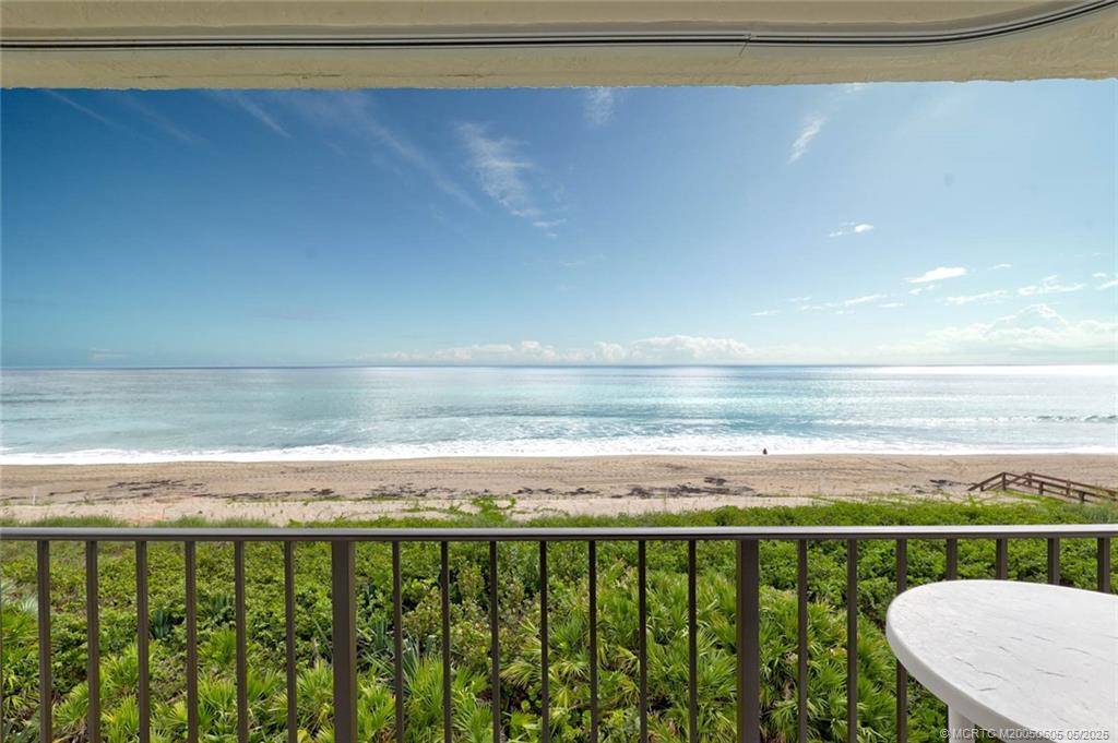Jensen Beach, FL 34957,9400 S Ocean DR #407