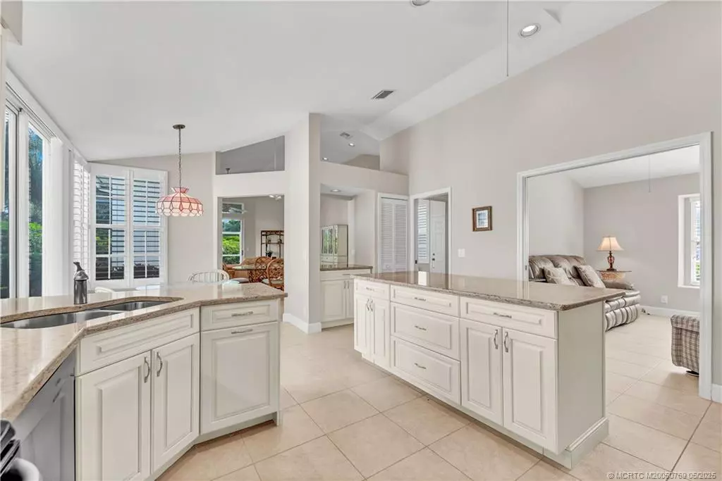Palm City, FL 34990,2247 NW Seagrass DR