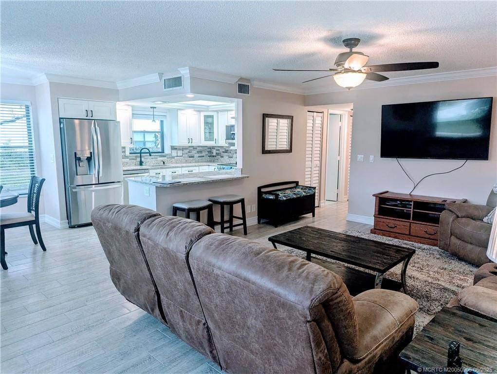 Stuart, FL 34997,741 SW South River DR #107