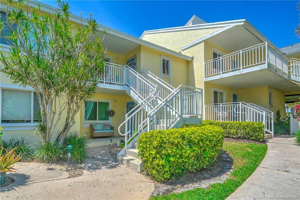 Stuart, FL 34996,5564 NE Gulfstream WAY