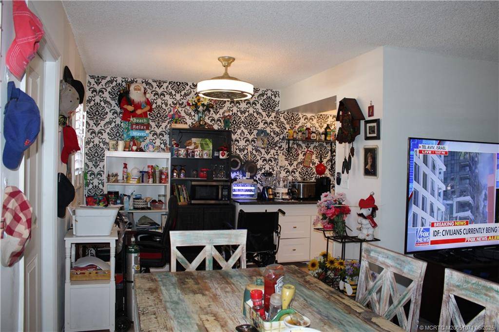 Stuart, FL 34994,2600 S Kanner HWY #X2
