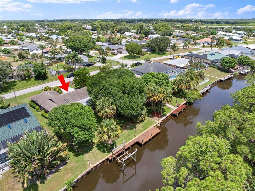 1339 SE Coral Reef ST, Port Saint Lucie, FL 34983