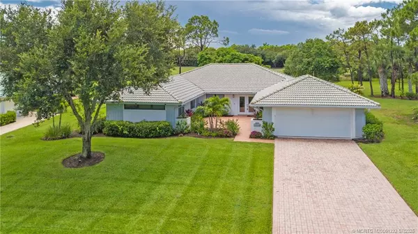 1463 SW Troon CIR, Palm City, FL 34990