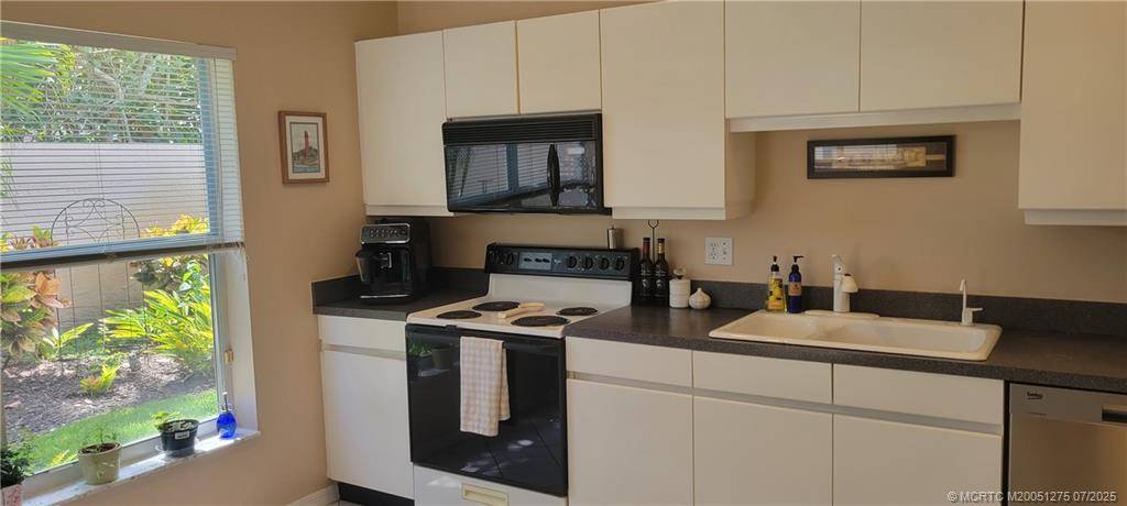 Palm City, FL 34990,2241 SW Olympic Club TER