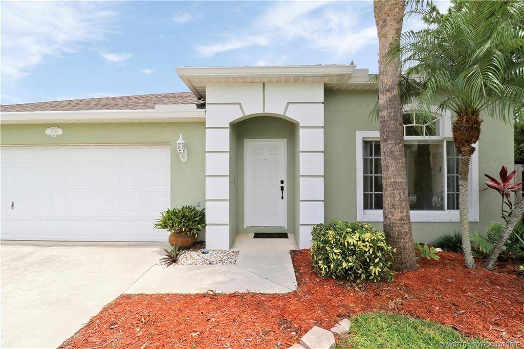 4735 SE Winter Haven CT, Stuart, FL 34997