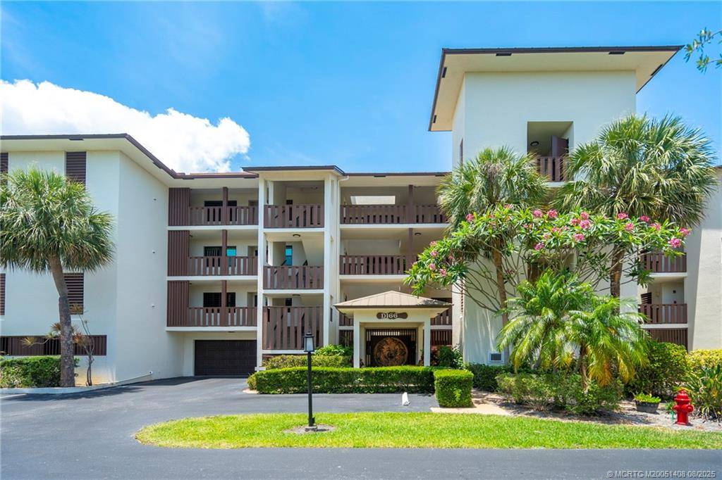 166 SE Saint Lucie BLVD #305D, Stuart, FL 34996