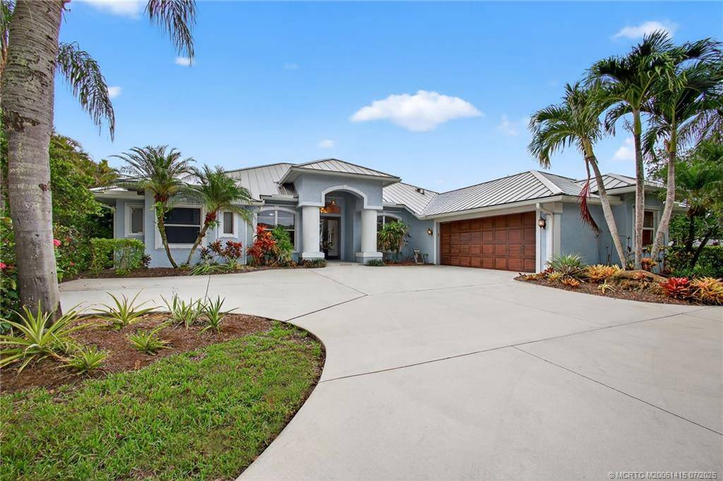 4821 SW Lake Grove CIR, Palm City, FL 34990
