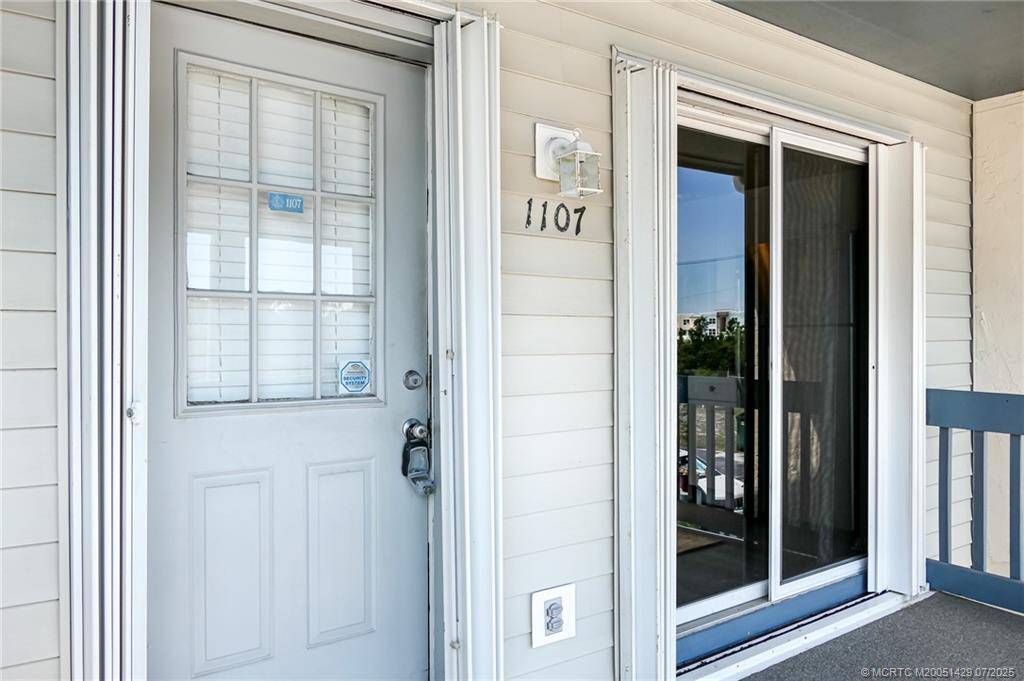 Jensen Beach, FL 34957,1585 NE Beacon DR #1107