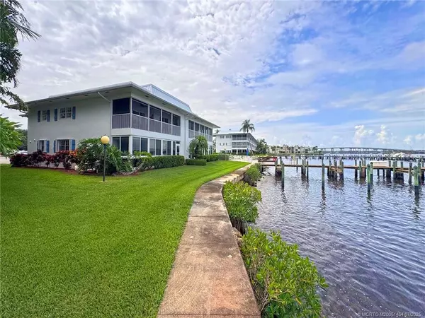 1860 SW Palm City RD #206, Stuart, FL 34994