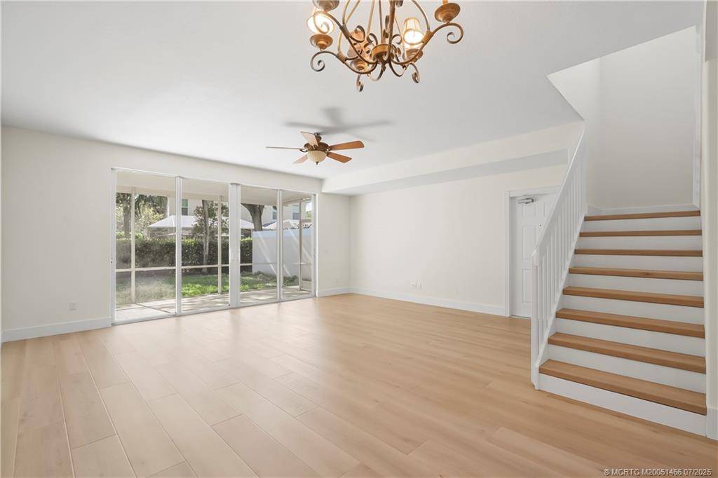 168 Santa Barbara WAY, Palm Beach Gardens, FL 33410