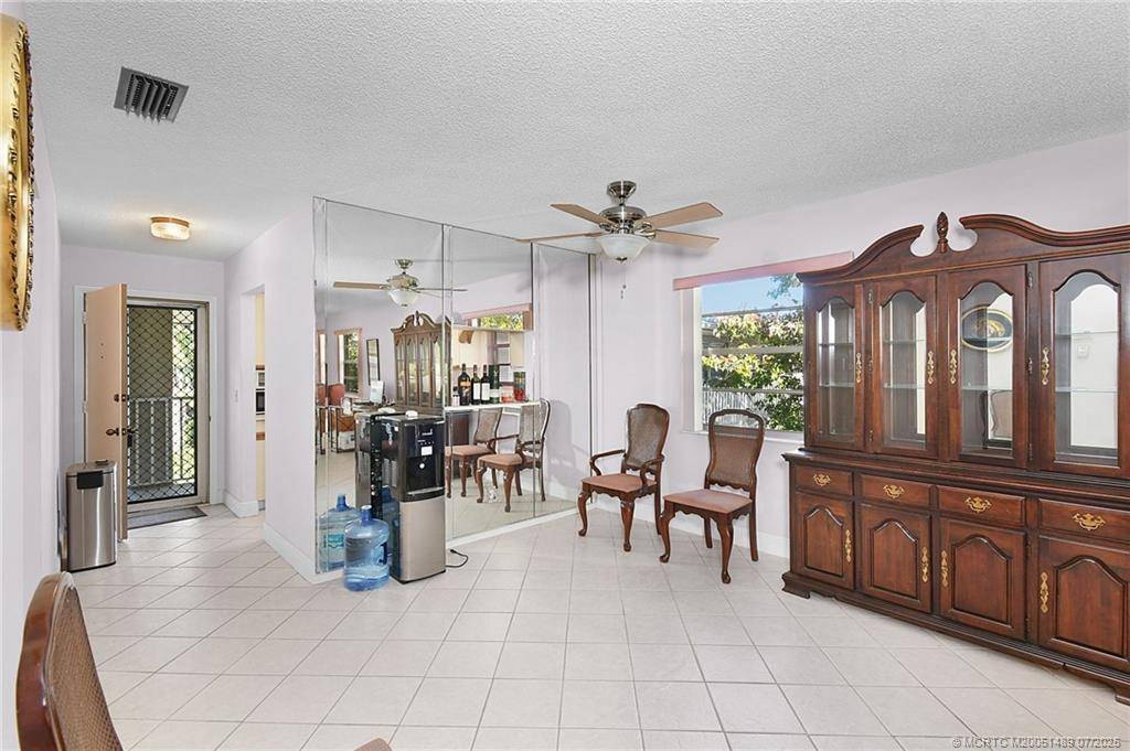 Port St Lucie, FL 34952,33 Lake Vista TRL #202