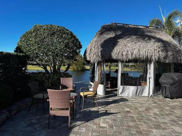 496 NW Boundary DR, Port St Lucie, FL 34986