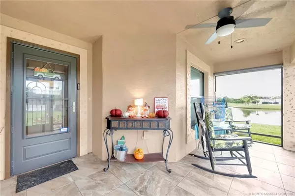 Fort Pierce, FL 34951,8 Nuestra Isla