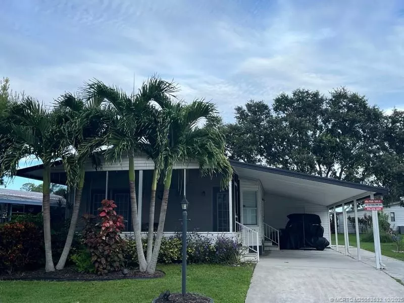 Indiantown, FL 34956,14532 SW Divot DR