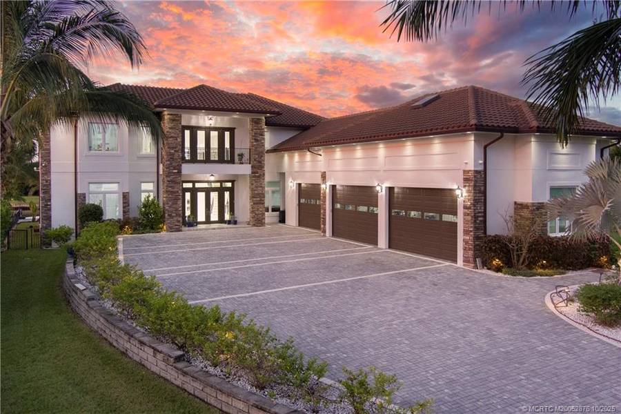 2346 NW Fork RD, Stuart, FL 34994