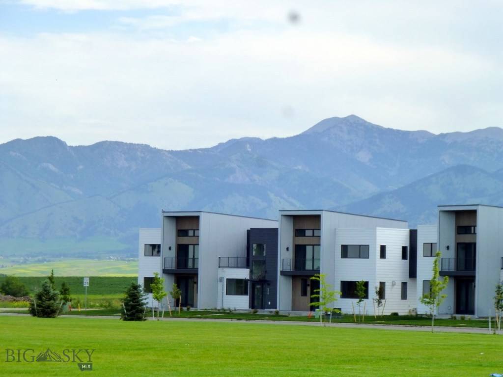 3860 Blondie Street, Bozeman, MT 59718