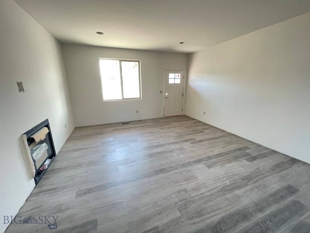 Bozeman, MT 59718,815 B Milky Way DR