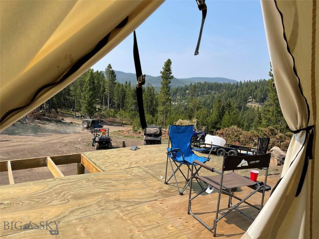 Butte, MT 59701,190 Lowland RD