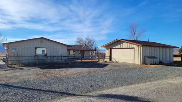 25 Skyline, Whitehall, MT 59759