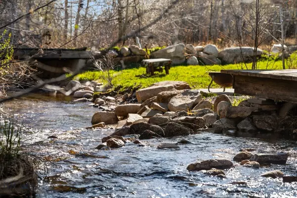 Pony, MT 59747,212 Willow ST