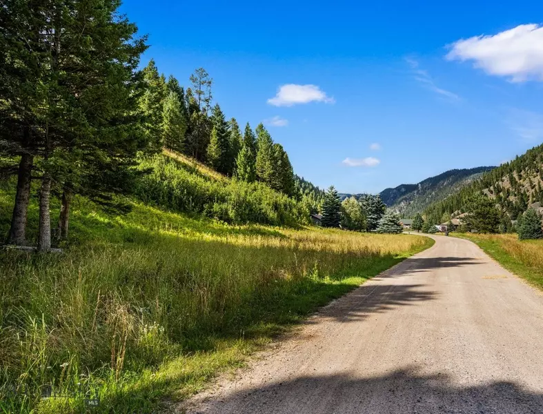 Lot 5 Karst Stage LOOP, Gallatin  Gateway, MT 59730