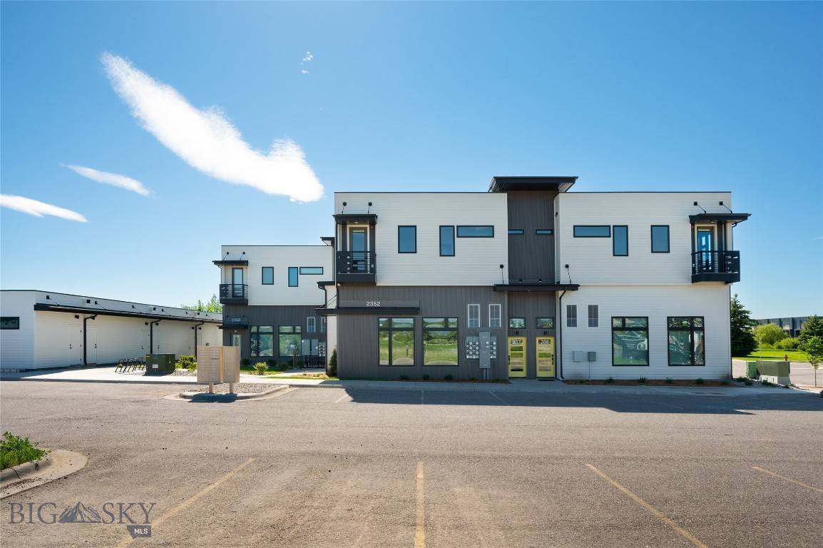 Bozeman, MT 59718,2352 Vaquero Pkwy #106