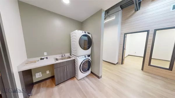 Bozeman, MT 59718,161 Haley Springs RD #102F
