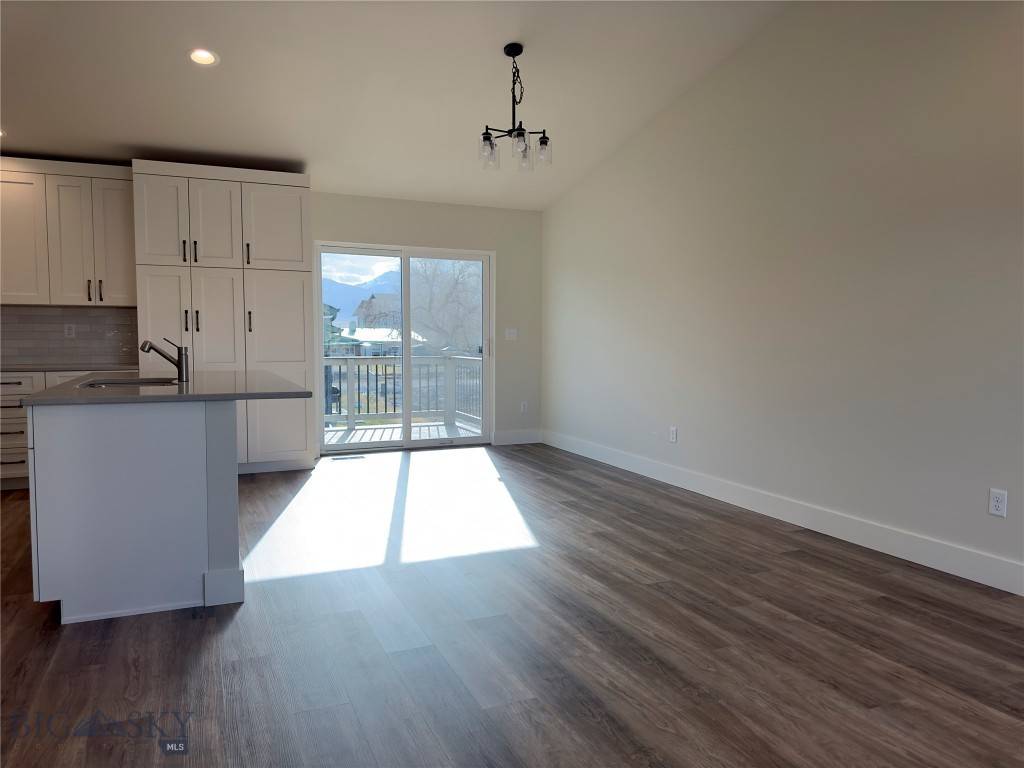 Ennis, MT 59729,206 Otis AVE