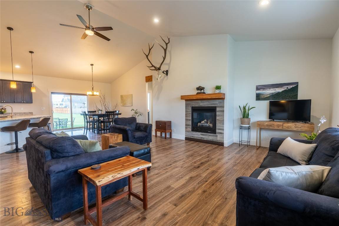 28 Bryson LN, Bozeman, MT 59718