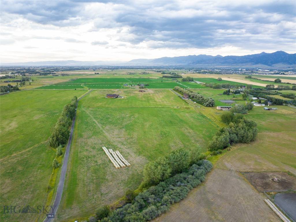 Bozeman, MT 59718,5204 Patterson RD