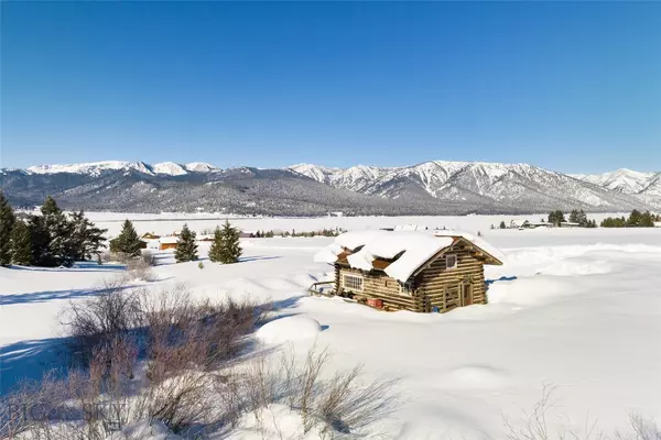 212 Hebgen Lodge RD, West  Yellowstone, MT 59758