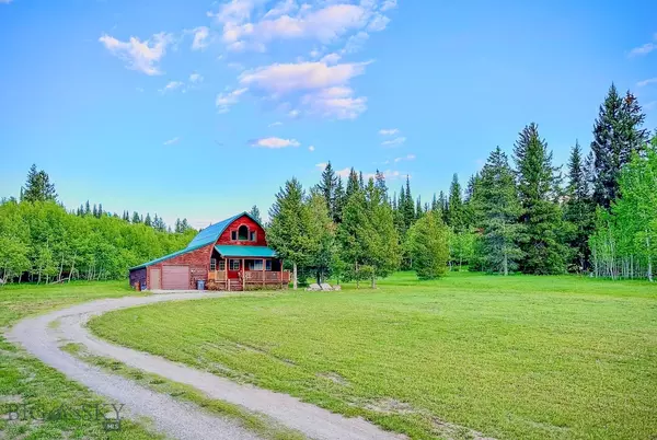 286 Mule Deer RD, West  Yellowstone, MT 59758