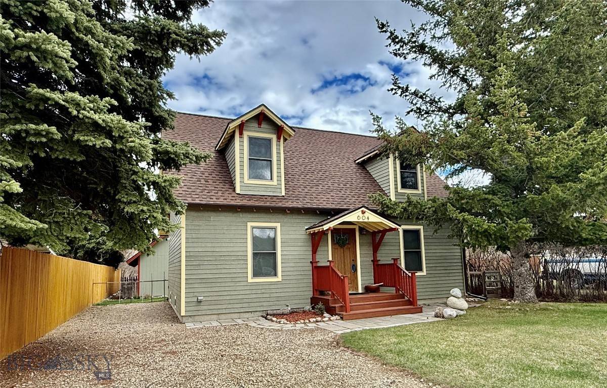 604 S Adams AVE S, Red  Lodge, MT 59068
