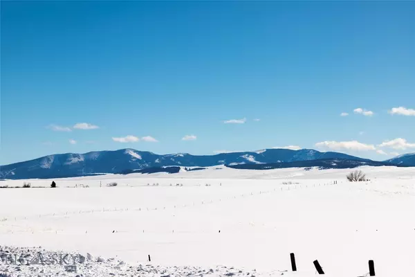 NHN Cora Creek Rd, Raynesford, MT 59469