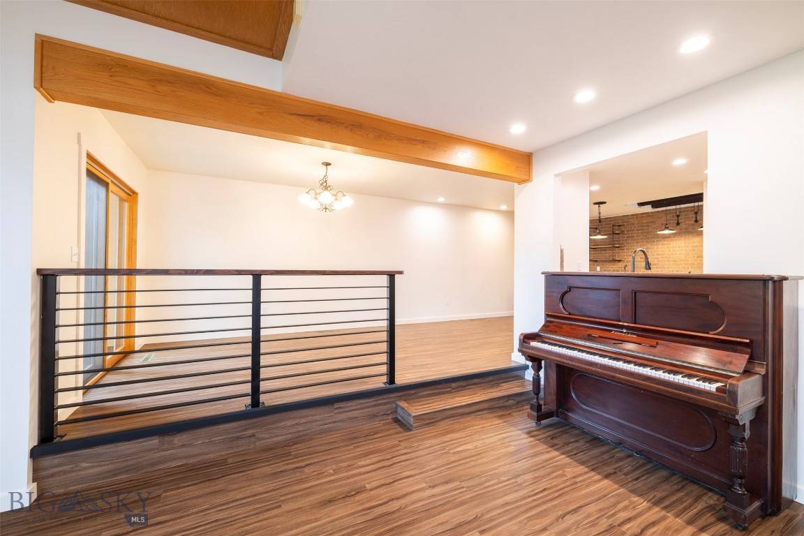 Bozeman, MT 59715,1659 S Black AVE
