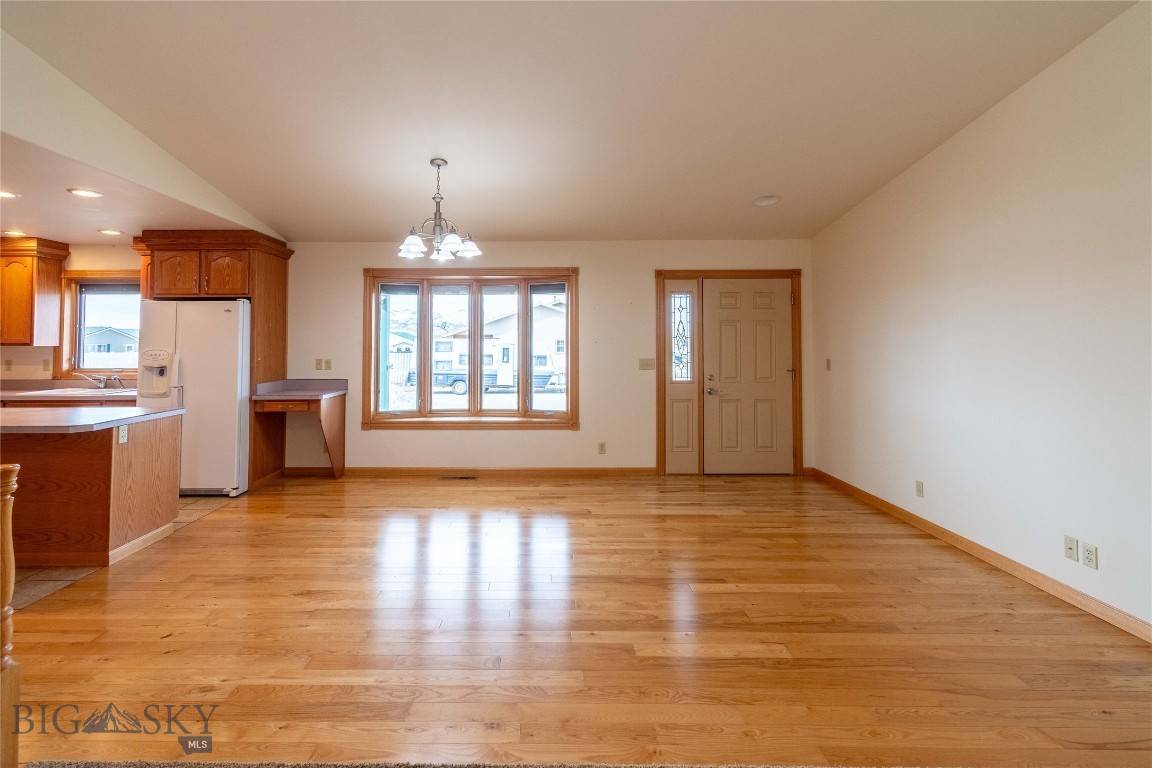 Big  Timber, MT 59011,603 W 3rd AVE
